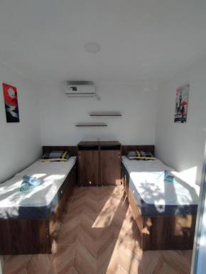 My House (M. Khozrevanidze)